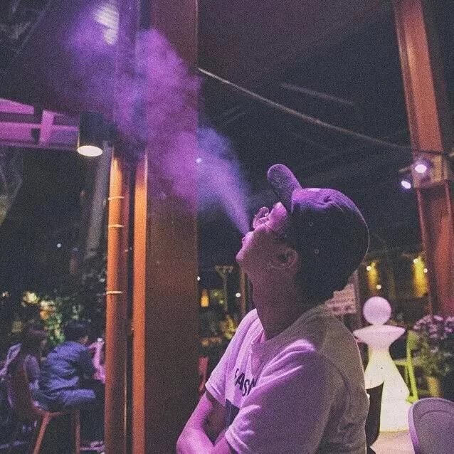 鲁育君巧