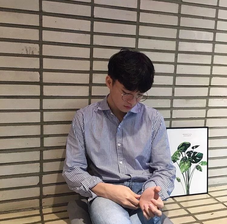 广颖炎鸿