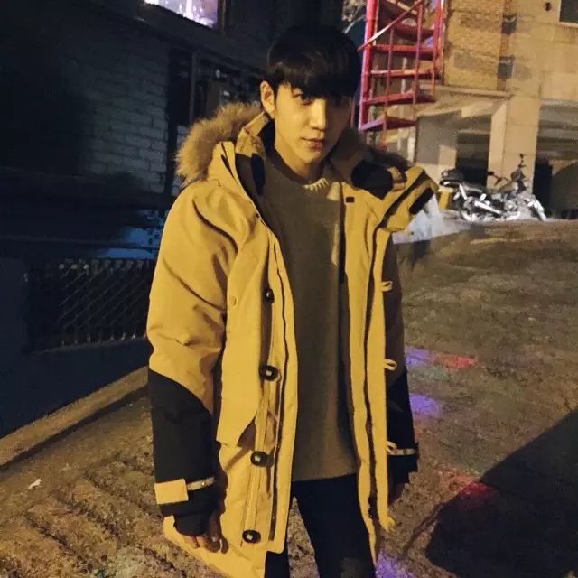 周冰俊彪