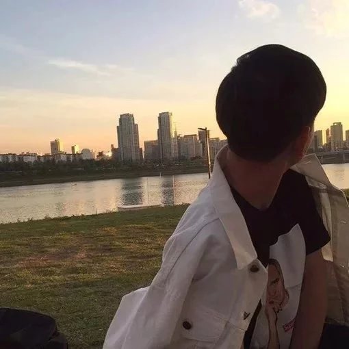 寇成骅士